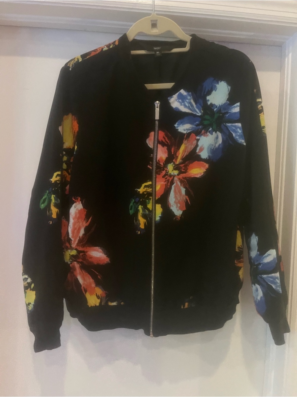Women’s Black Floral ZipUp Jacket